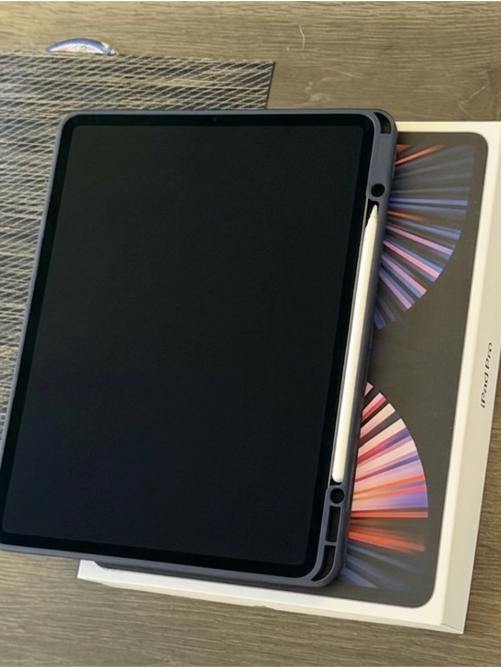 Apple iPad Pro M1 5th Gen 128GB wifi and cellular